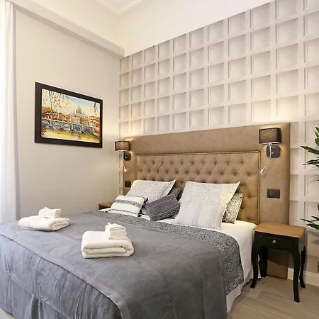 ゲストハウス Capricci Romani