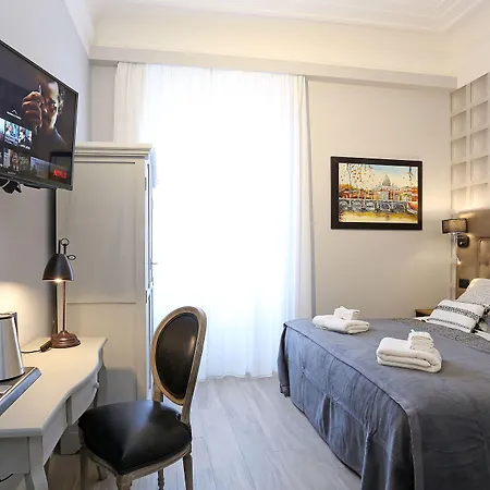 Capricci Romani 4* ローマ