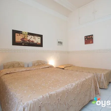 Capricci Romani Pensión 4*